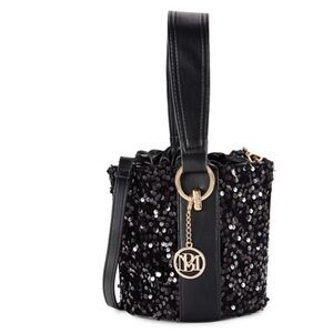 BADGLEY MISCHKA
Sequin Bucket Bag
